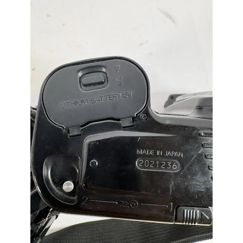 Nikon N6006 35mm SLR Film Camera Body AF For Parts Repair Read